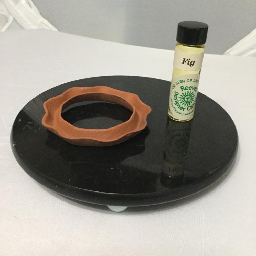 Terra Cotta Oil Ring & Pure Fragrance Oil “Fig”